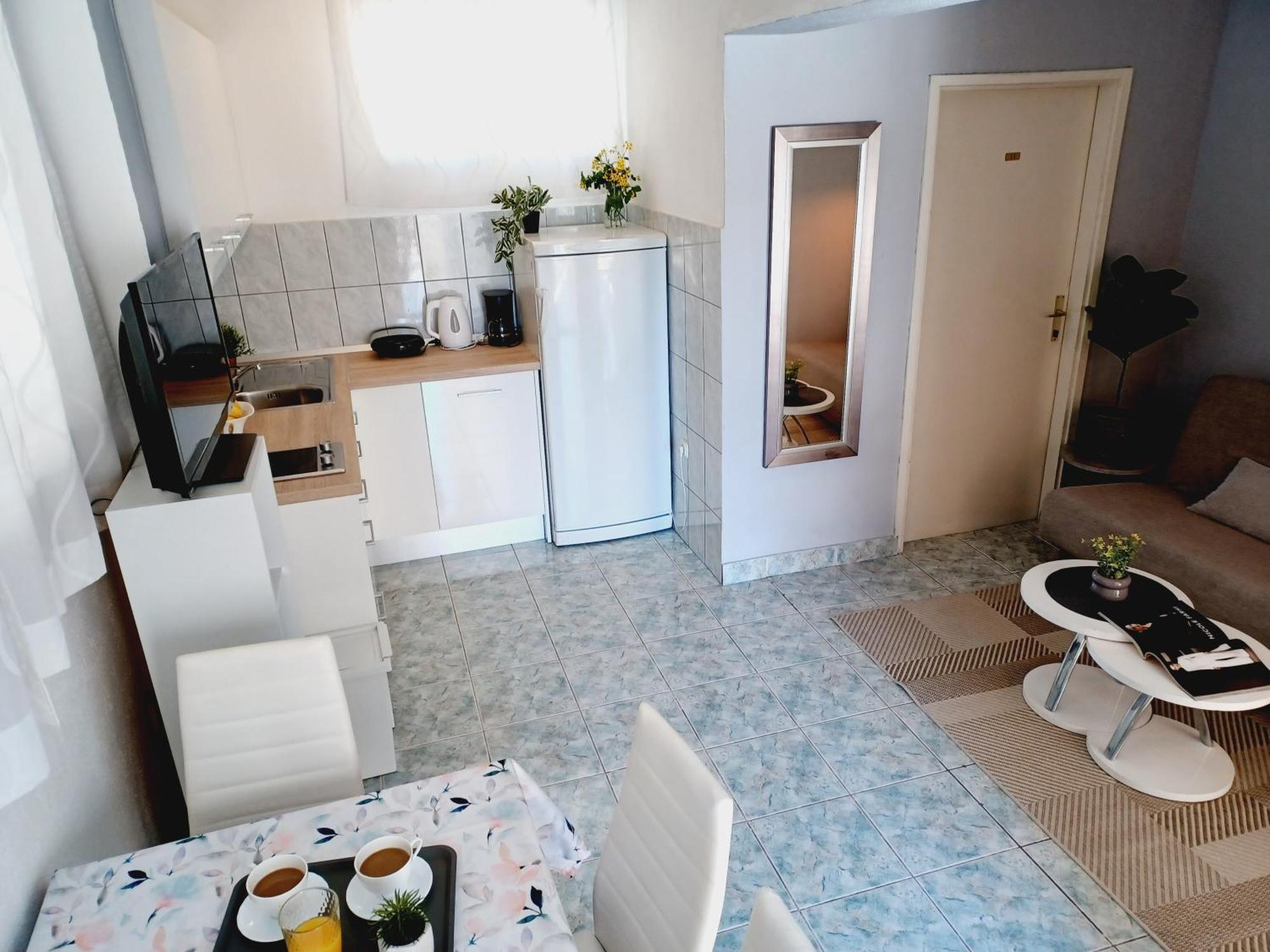 Apartments Kovacic Makarska Ngoại thất bức ảnh