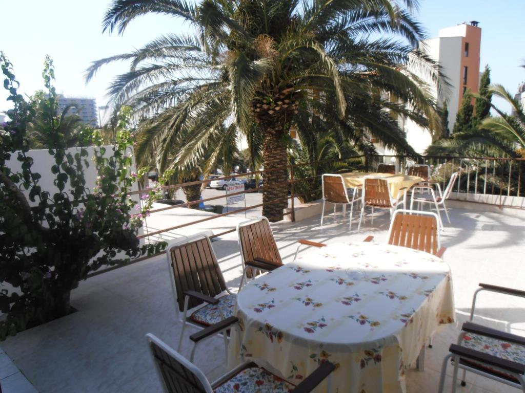 Apartments Kovacic Makarska Phòng bức ảnh