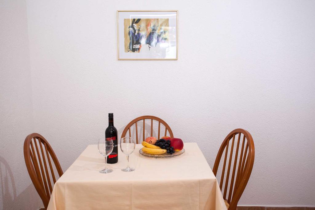 Apartments Kovacic Makarska Ngoại thất bức ảnh