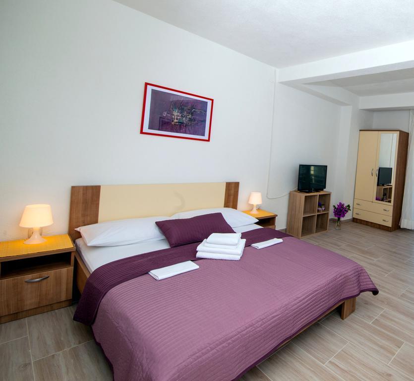 Apartments Kovacic Makarska Ngoại thất bức ảnh