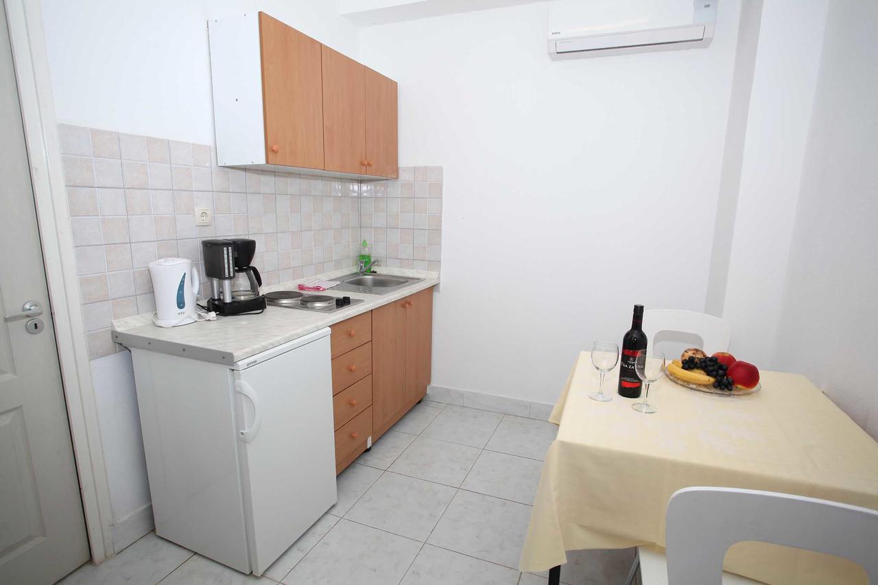 Apartments Kovacic Makarska Ngoại thất bức ảnh